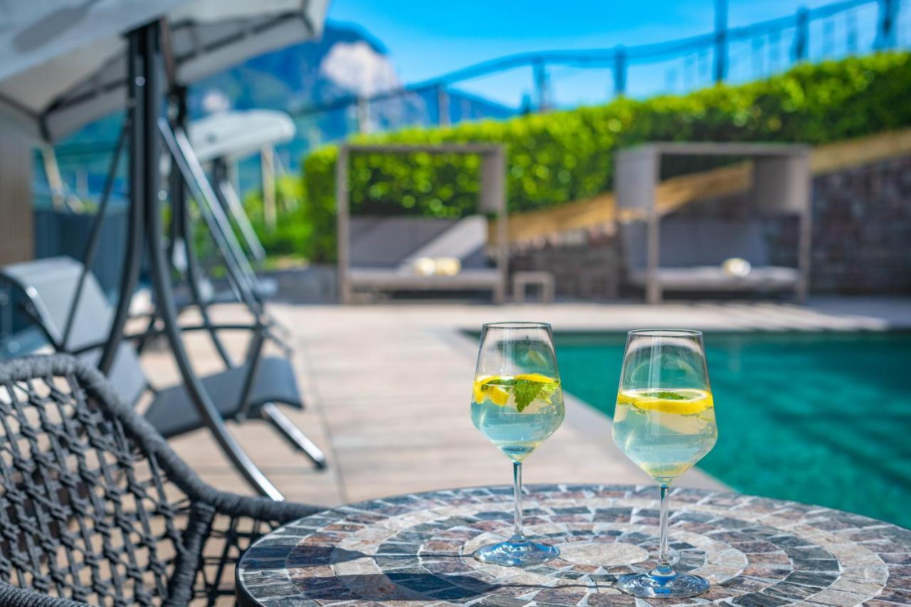 ホテル Vineus Tramin テルメーノ エクステリア 写真